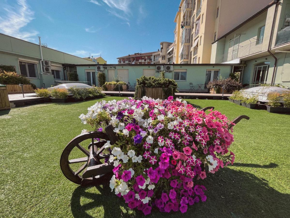 Wellhome Asti Exterior photo